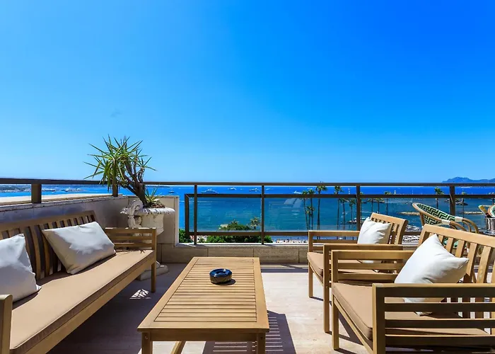 Rare Penthouse - Vue Panoramique Daire Cannes